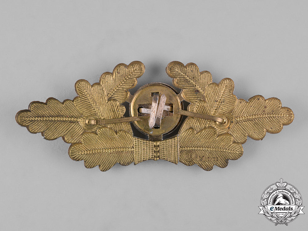 germany,_nsdap._a_political_visor_cap_wreath_insignia,_by_dr._franke&_co._k.g._m19_9440