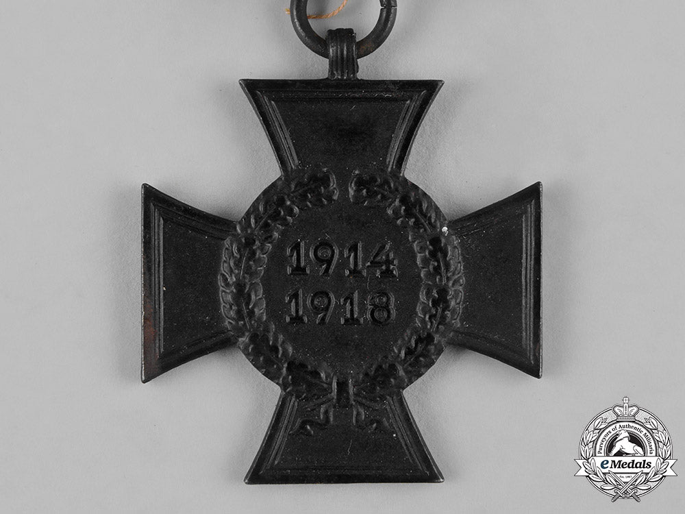 germany,_third_reich._a_lot_of_honour_crosses_of_the_world_war1914/1918_for_widows_m19_9568