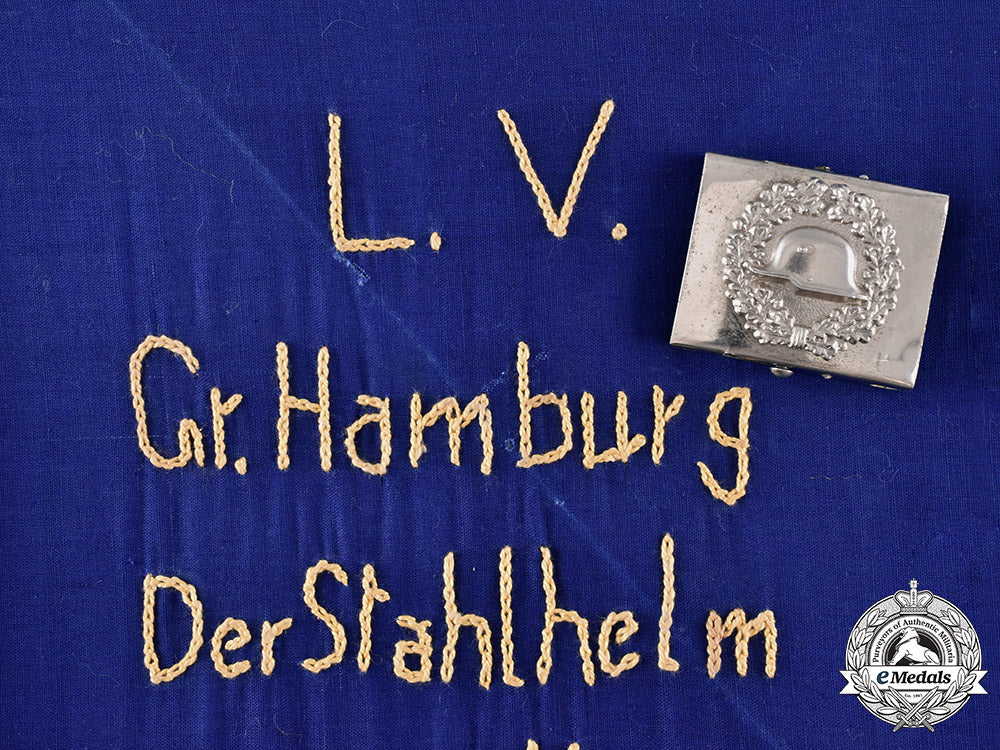 germany,_weimar._a_stahlhelm_belt_buckle&_car_pennant_m19_9740_1