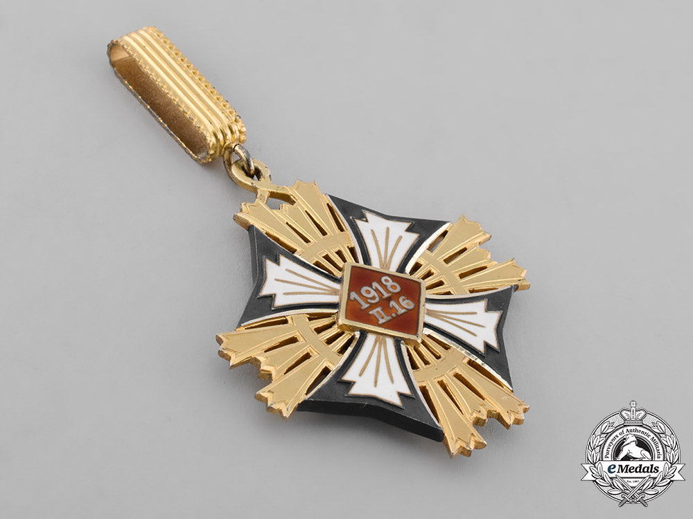 lithuania,_republic._an_order_of_grand_duke_gediminas,_ii_class_star,_c.1935_m19_9859