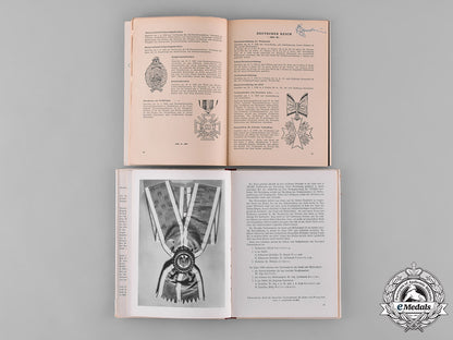 germany,_third_reich._a_lot_of_catalogues_and_books_m19_9973