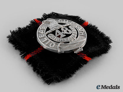 canada,_commonwealth._a48_th_highlanders_of_canada_glengarry_badge_m20_00078