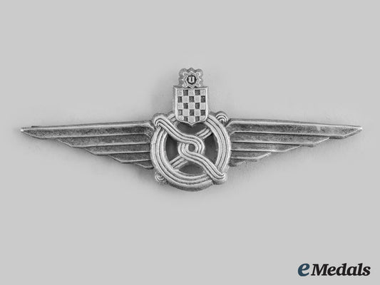 croatia,_independent_state._a_railway_officer's_peaked_cap_badge_m20_00193