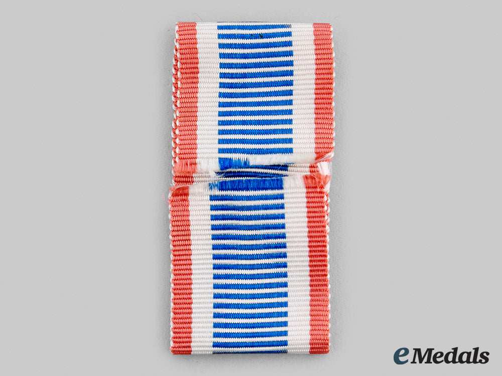 croatia,_independent_state._a_commemorative_war_badge_m20_00208