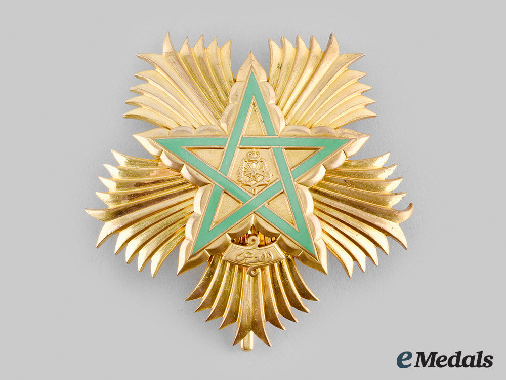 morocco._an_order_of_the_throne,_grand_officer_breast_star,_c.1975_m20_00236_1
