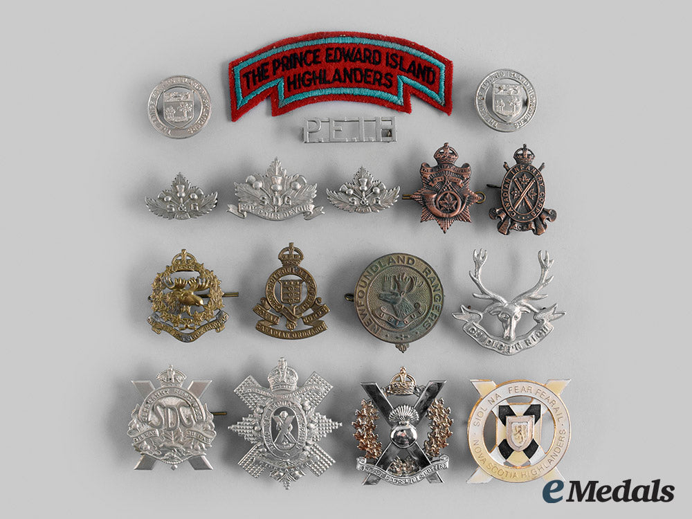canada,_commonwealth._a_lot_of_seventeen_atlantic_provinces_themed_regimental_badges_m20_00484_1