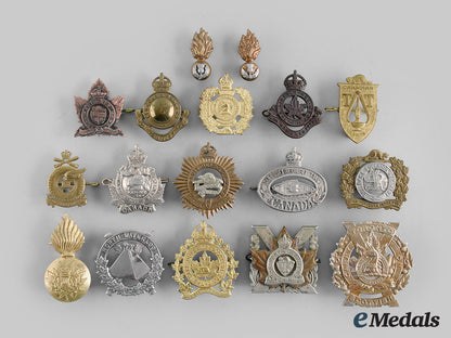 canada,_commonwealth._a_lot_of_seventeen_ontario_themed_regimental_badges_m20_00490_1_1