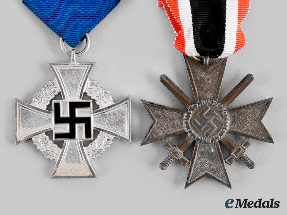 germany,_third_reich._a_lot_of_decorations_m20_00599