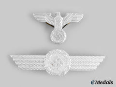 Germany, Luftwaffe. A Set Of Luftwaffe Civilian Personnel Cap Insignia