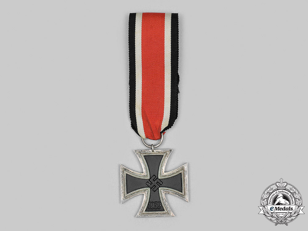 germany,_wehrmacht._a1939_iron_cross_ii_class,_by_ernst._l_müller_m20_006_mnc3352