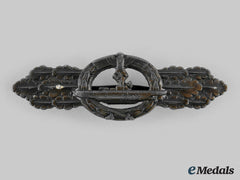 Germany, Kriegsmarine. A U-Boat Clasp, Bronze Grade, By Schwerin