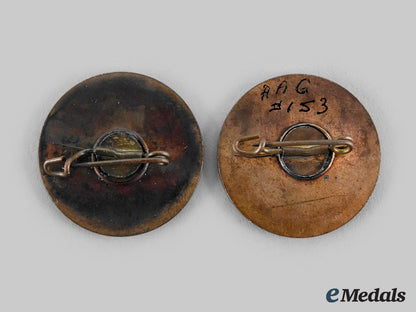 germany,_third_reich._a_pair_of_tirol_shooting_badges_m20_00783_2