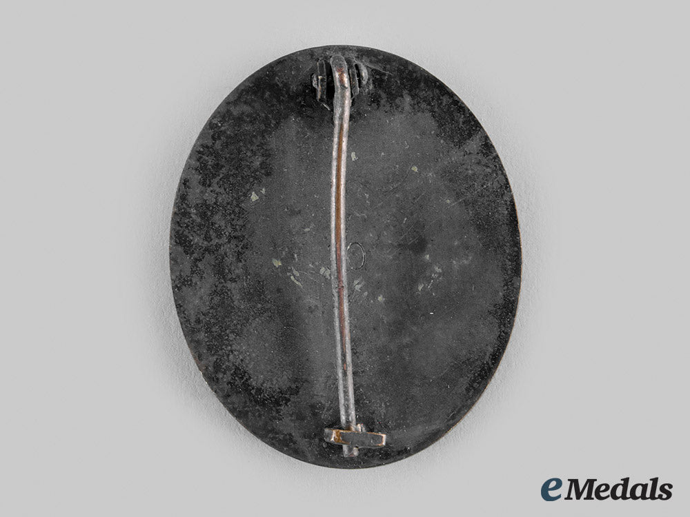 germany,_wehrmacht._a_wound_badge,_silver_grade,_by_the_vienna_mint_m20_00793