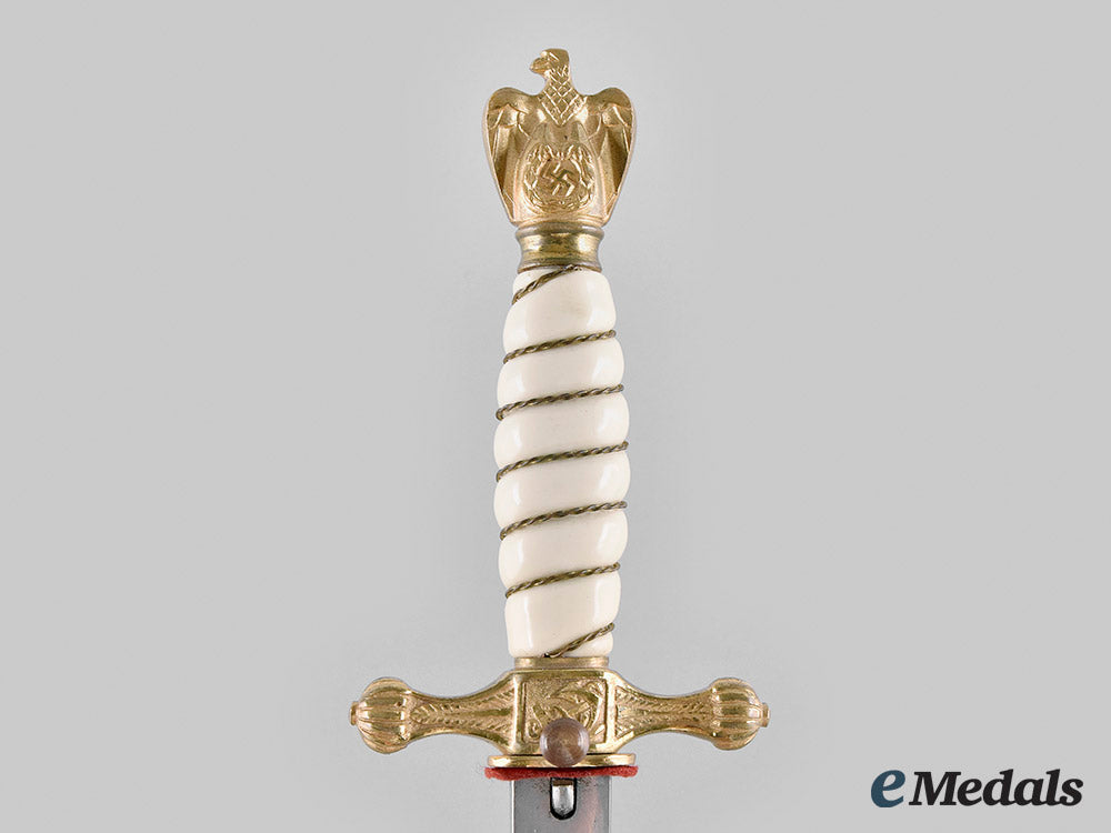 germany,_kriegsmarine._a_mint_officer’s_dress_dagger,_by_weyersberg,_kirschbaum&_cie_m20_00933_1