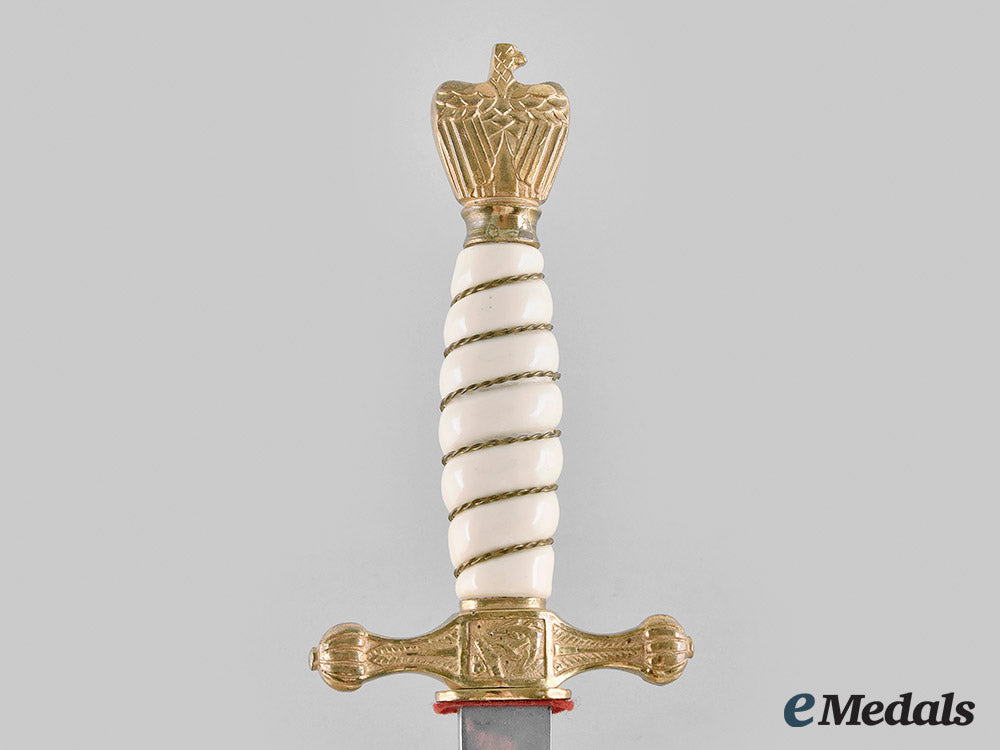 germany,_kriegsmarine._a_mint_officer’s_dress_dagger,_by_weyersberg,_kirschbaum&_cie_m20_00934_1