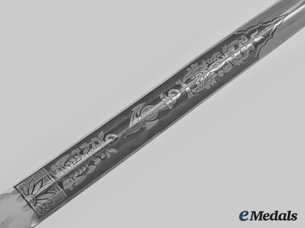 germany,_kriegsmarine._a_mint_officer’s_dress_dagger,_by_weyersberg,_kirschbaum&_cie_m20_00936_1