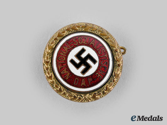 germany,_nsdap._a_golden_party_badge,_small_version_by_josef_fuess,_to_paul_gerhards(97347)_m20_01049