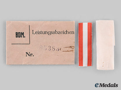 germany,_bdm._a_lot_of_documents_and_insignia_to_gertraud_zinßner_m20_01063