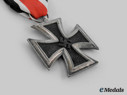 germany,_wehrmacht._a1939_iron_cross_ii_class,_by_arbeitsgemeinschaft_hanau_m20_01129