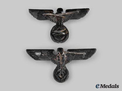 germany,_third_reich._a_pair_of_eagle_cap_insignia_m20_01138