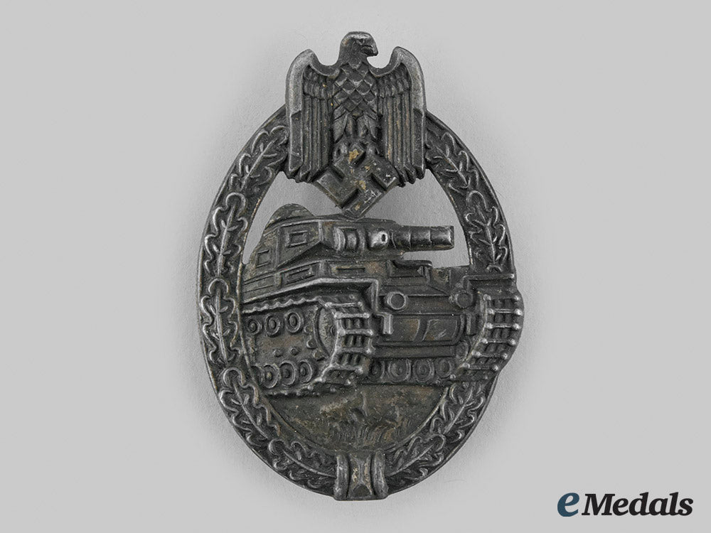 germany,_wehrmacht._a_panzer_assault_badge,_silver_grade_m20_01153_2