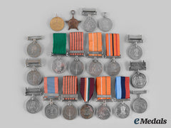 India, Republic; Pakistan, Republic. A Lot Of Twenty Medals