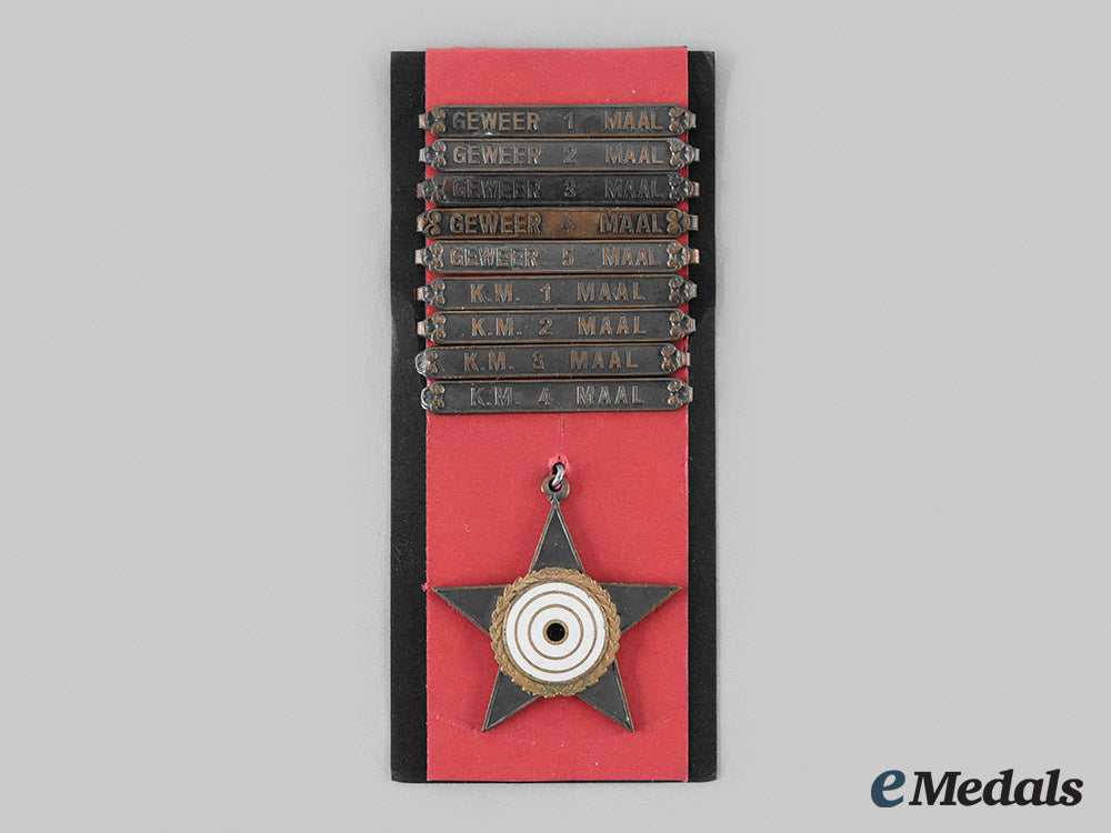 netherlands,_kingdom._a_royal_netherlands_east_indies_army(_knil)_shooting_medal_m20_01217_1