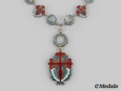 portugal,_republic._an_order_of_st._james_of_the_sword(_gcse),_collar,_by_pinhão_m.,_c.1950_m20_01238_1_1