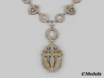 portugal,_republic._an_order_of_st._james_of_the_sword(_gcse),_collar,_by_pinhão_m.,_c.1950_m20_01239_1_1