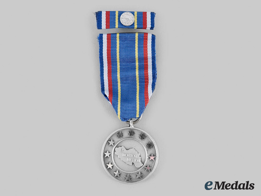international._a_european_community_monitor_mission_medal,_fullsize_and_miniature_m20_01316_1