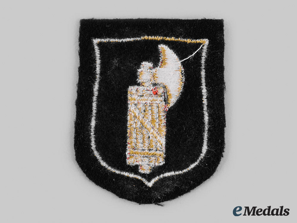 germany,_ss._a29_th_waffen_grenadier_division_of_the_ss(1_st_italian)_sleeve_shield_m20_01363
