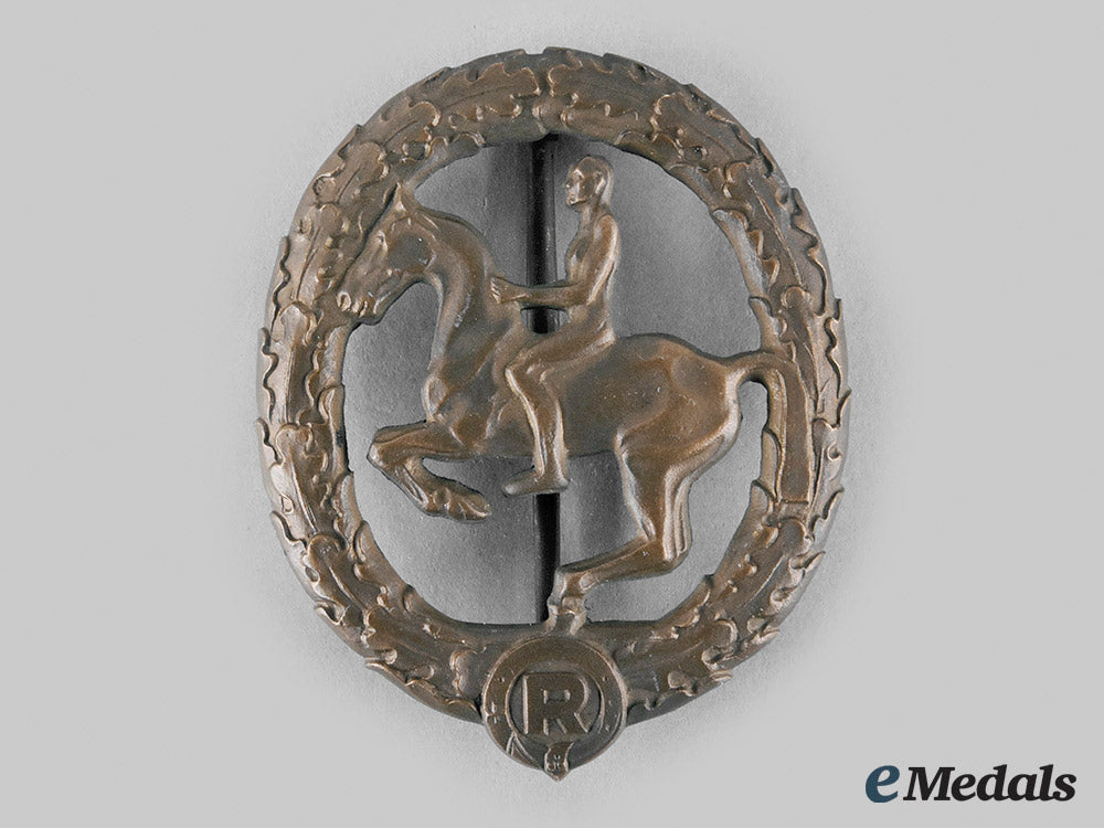 germany,_third_reich._a_german_equestrian_badge,_bronze_grade,_iii_class_m20_01622_1