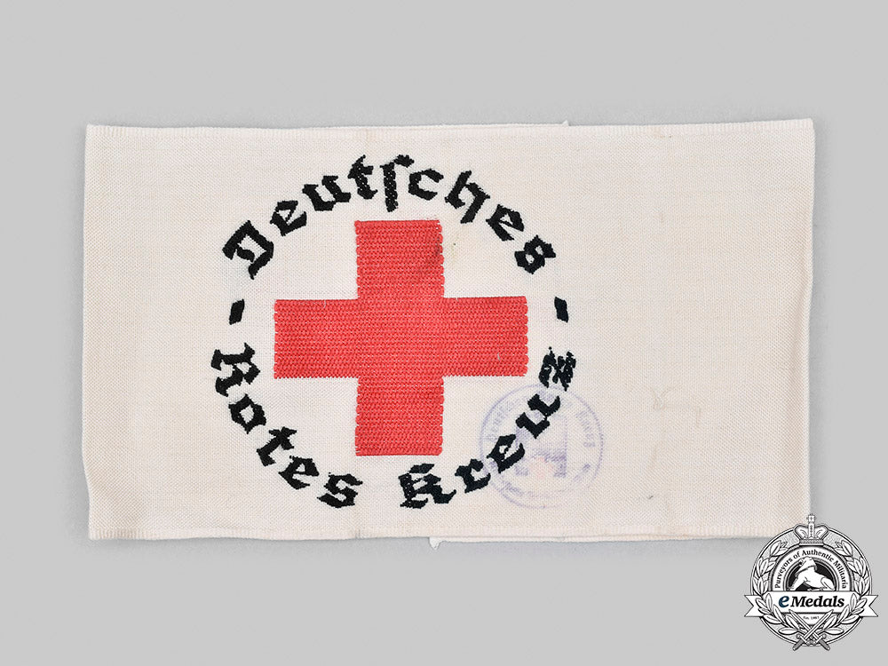 germany,_drk._a_german_red_cross_member’s_armband_m20_035_mnc3889