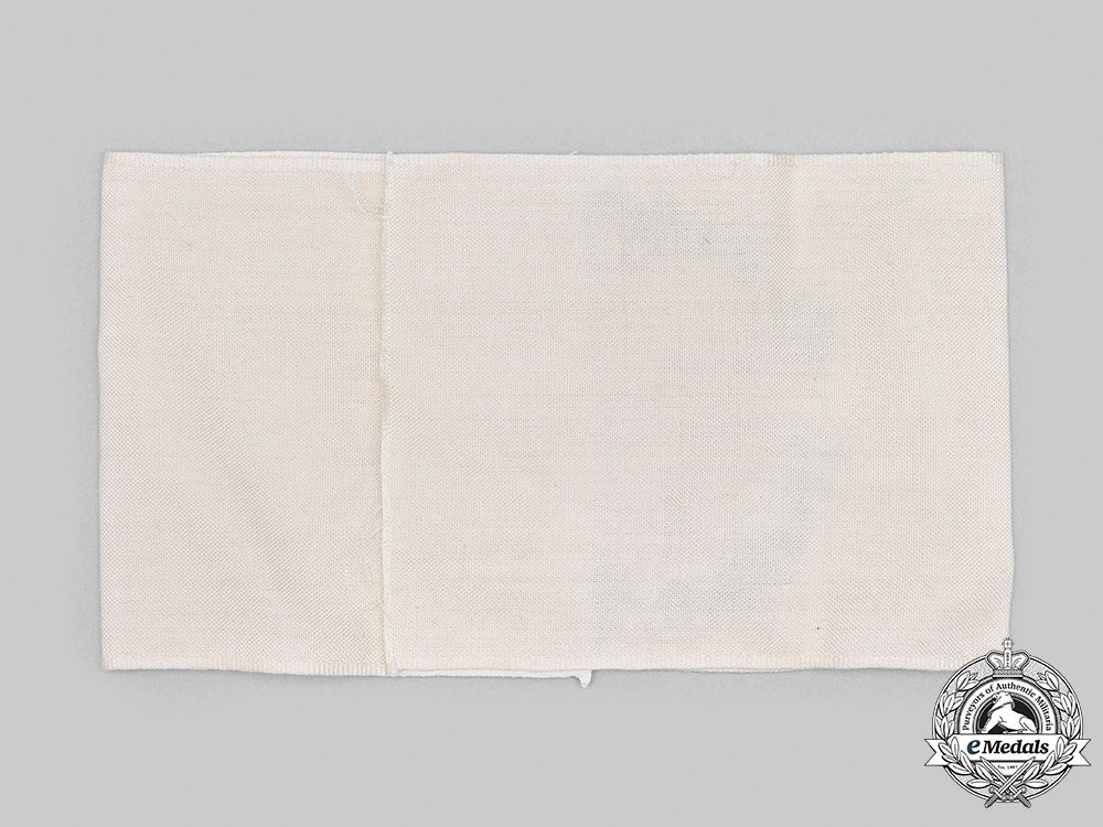 germany,_drk._a_german_red_cross_member’s_armband_m20_036_mnc3890