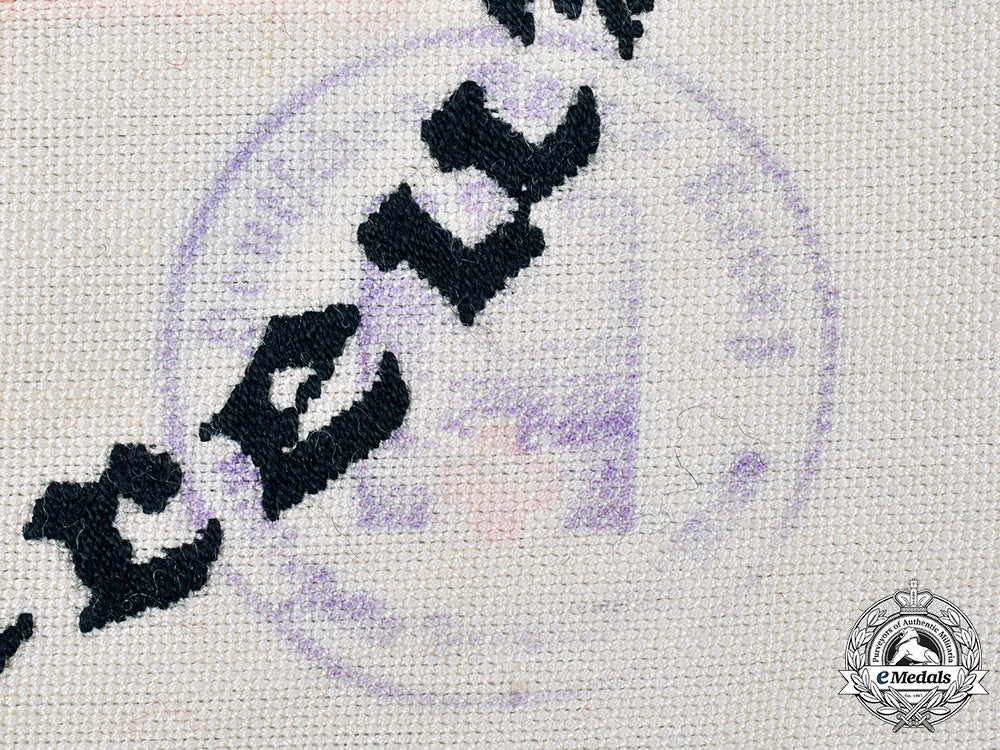 germany,_drk._a_german_red_cross_member’s_armband_m20_038_mnc3895