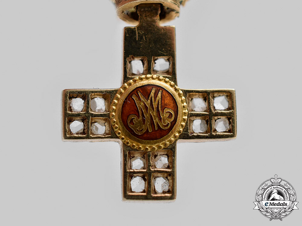 spain,_kingdom._an_order_of_military_merit,_grand_cross_miniature_in_gold_and_diamonds,_c.1900_m20_1046m20_034_mnc0347_1