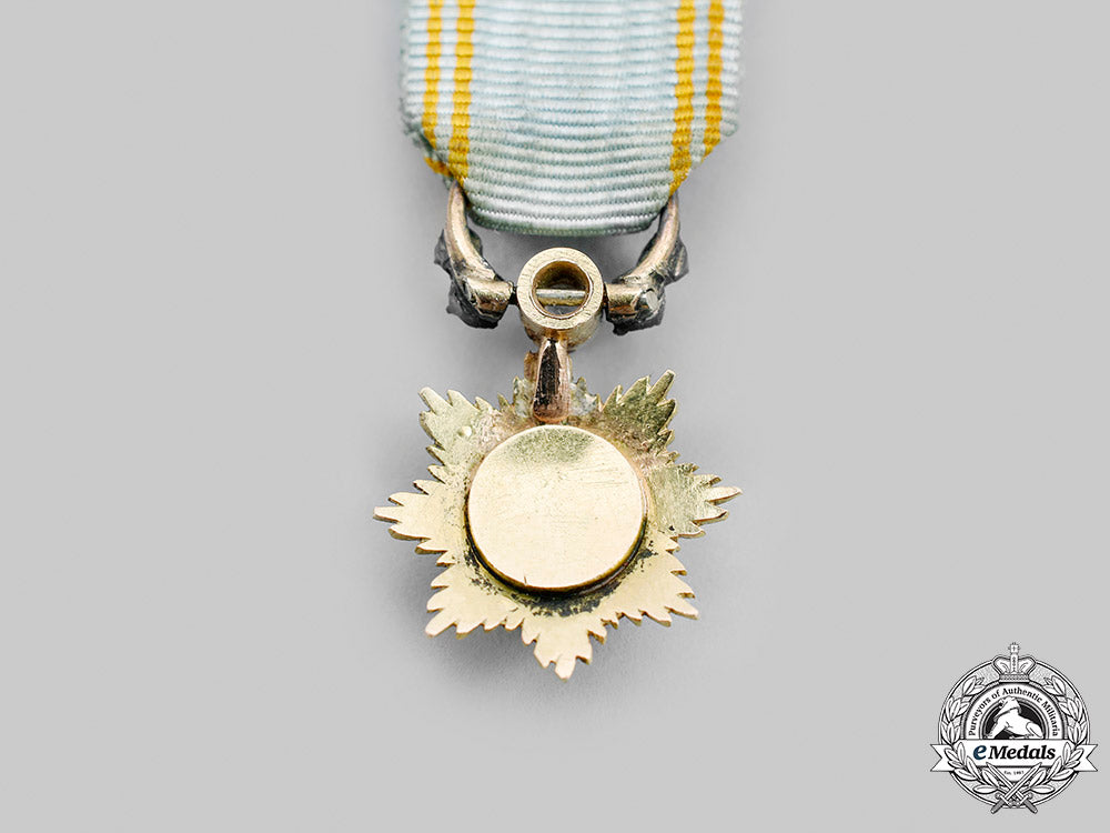 french,_colonial._an_order_of_anjouan,_grand_officer_miniature_in_gold_and_diamonds,_m20_1052m20_040_mnc0365_1
