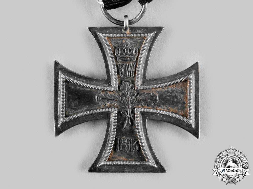 germany,_imperial._a1914_iron_cross_ii_class_by_neun_with_award_document_to_leutnant_hausmann_m20_117_emd5032
