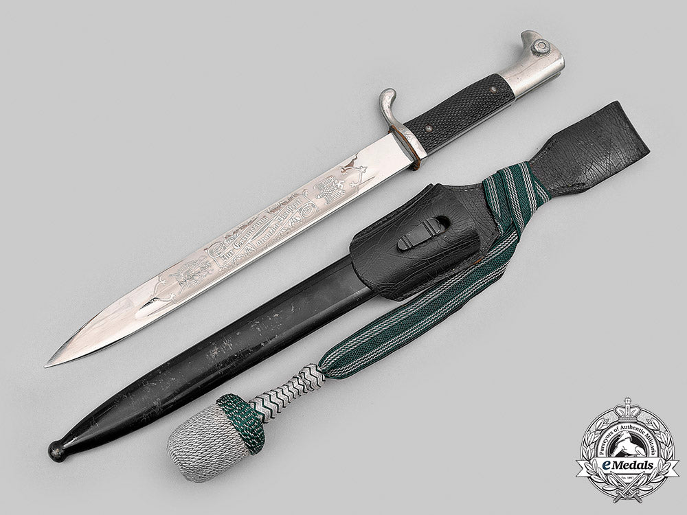 germany,_heer._a_heer_nco’s_commemorative_dress_bayonet,_by_carl_eickhorn_m20_1197m20_1138_mnc2529