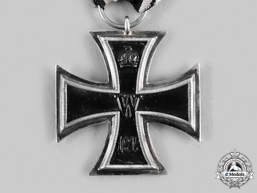 germany,_imperial._a1914_iron_cross_ii_class_with_document,_to_corporal_max_soll_m20_136_emd5100