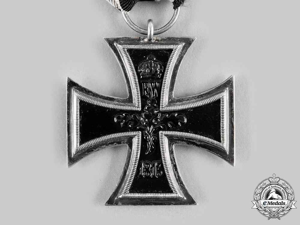 germany,_imperial._a1914_iron_cross_ii_class_with_document,_to_corporal_max_soll_m20_137_emd5103