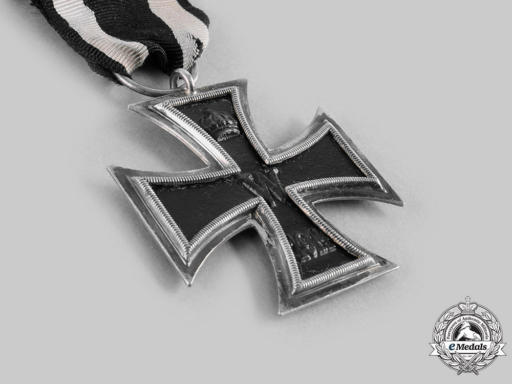 germany,_imperial._a1914_iron_cross_ii_class_with_document,_to_corporal_max_soll_m20_138_emd5110