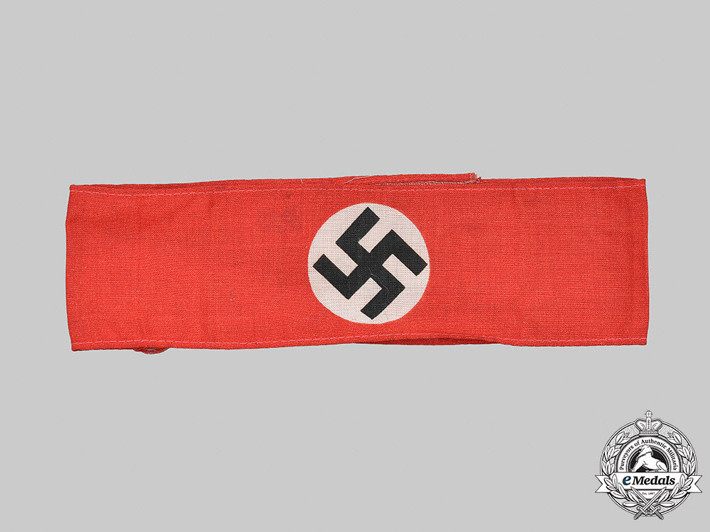 germany,_nsdap._a_member’s_armband,_small_version_m20_1401_mnc3553_1