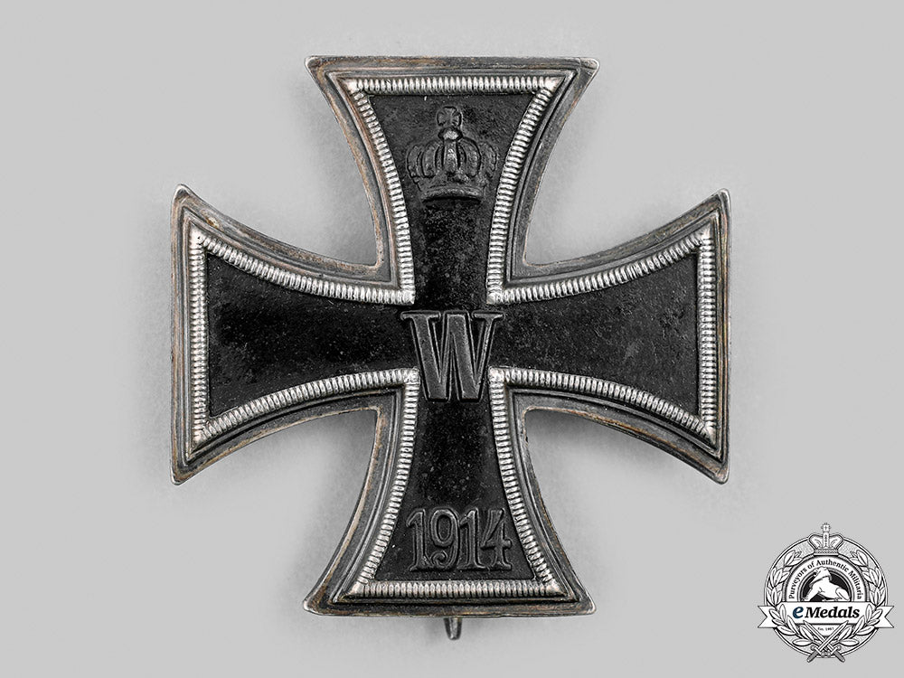 germany,_imperial._a1914_iron_cross_i_class,_with_case,_by_carl_dillenius_m20_1692_mnc5577