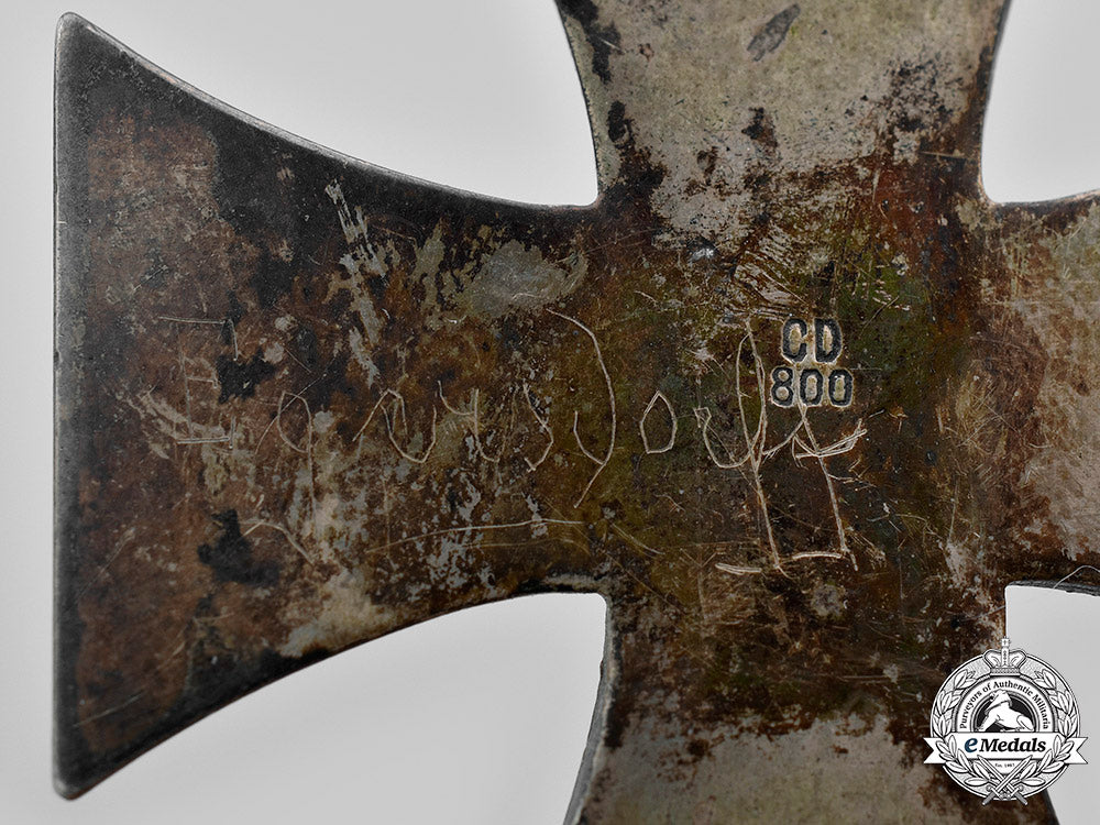 germany,_imperial._a1914_iron_cross_i_class,_with_case,_by_carl_dillenius_m20_1695_mnc5589
