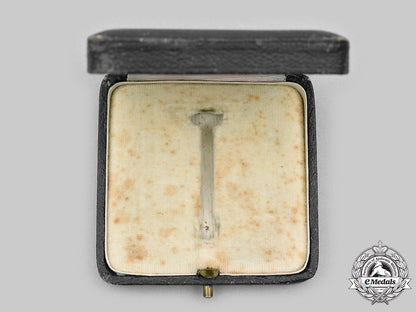 germany,_imperial._a1914_iron_cross_i_class,_with_case,_by_carl_dillenius_m20_1697_mnc5575