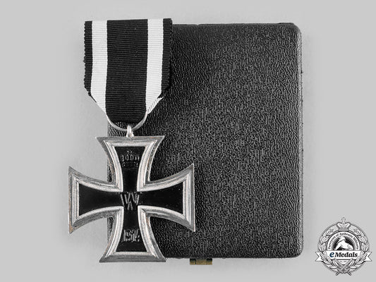 germany,_imperial._a1914_iron_cross_ii_class,_with_case_m20_169_emd5433_2