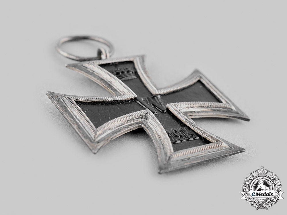 germany,_imperial._a1914_iron_cross_ii_class,_with_case_m20_173_mnc9566_2