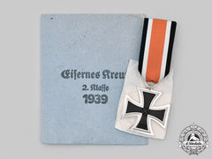 Germany, Wehrmacht. A 1939 Iron Cross Ii Class, By Wächtler & Lange