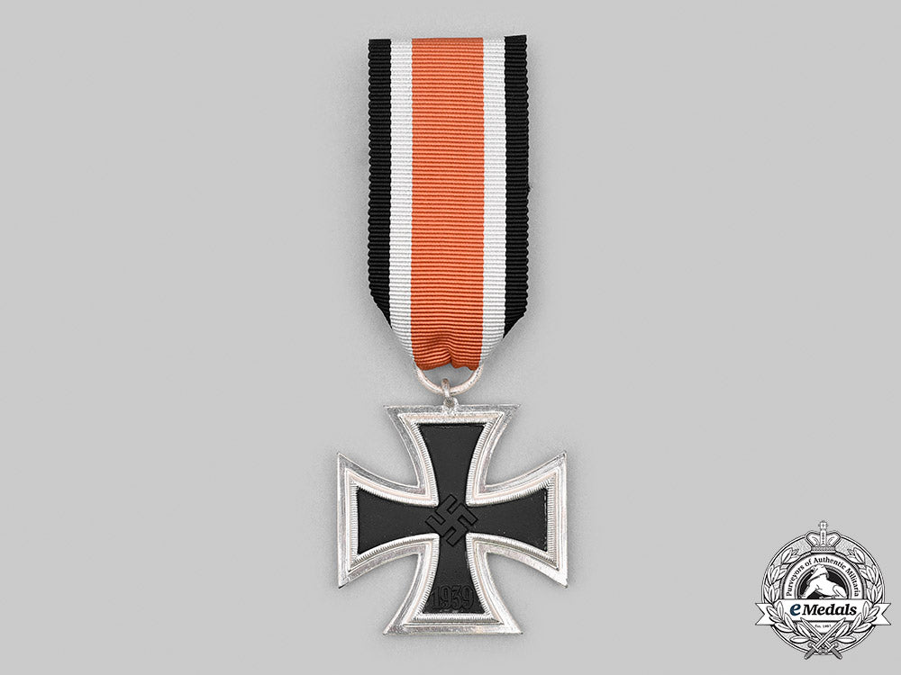 germany,_wehrmacht._a1939_iron_cross_ii_class,_by_wächtler&_lange_m20_1777_mnc5761_1